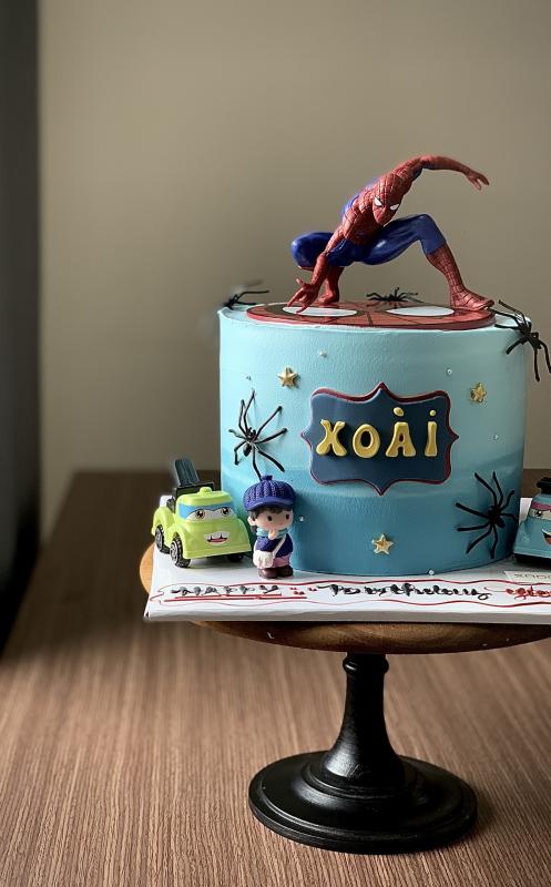 Hình ảnh Chiếc Bánh Kem Spiderman Đầy Màu Sắc Cho Bữa Tiệc Sinh Nhật Trọn Vẹn